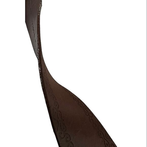 Vintage Y2K Nine West skull & roses brown leather belt & buckle biker motorcycle - Picture 6 of 10